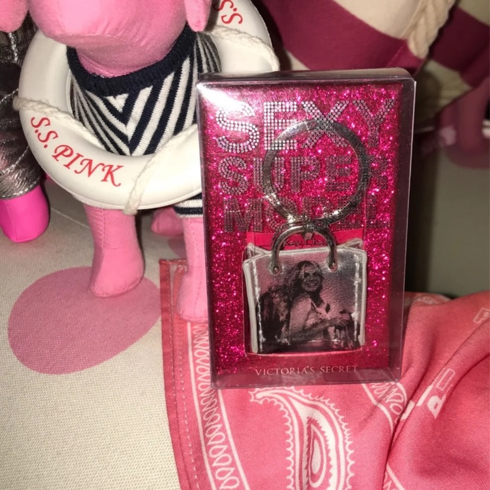 HTF Victoria’s Secret Sexy Supermodel Keychain